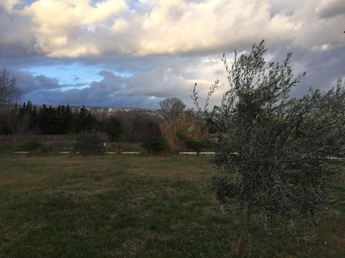 Auberge Les Olivades Mallemort Εξωτερικό φωτογραφία